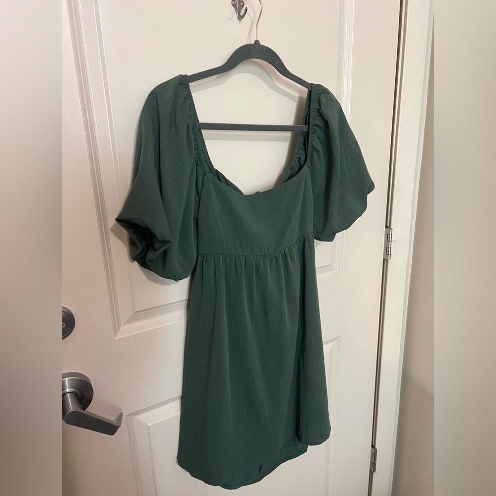 Francesca's Collections Dark Green Long Sleeve Dress